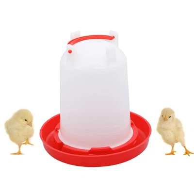 Hängender Geflügelwasserbehälter